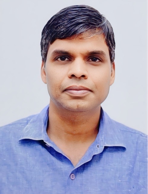 Shri Abhishek Kumar